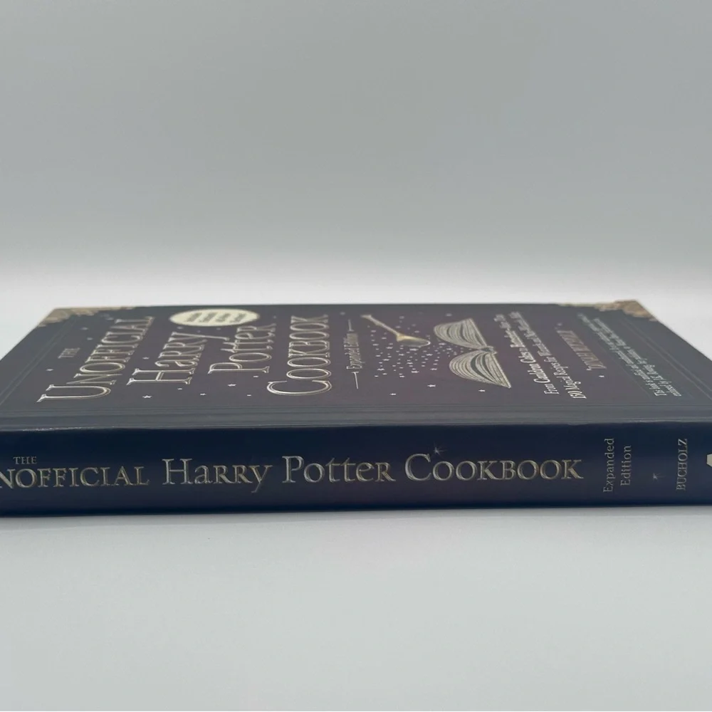 The Unofficial Harry Potter Cookbook - Expanded Edition by Dinah Bucholz